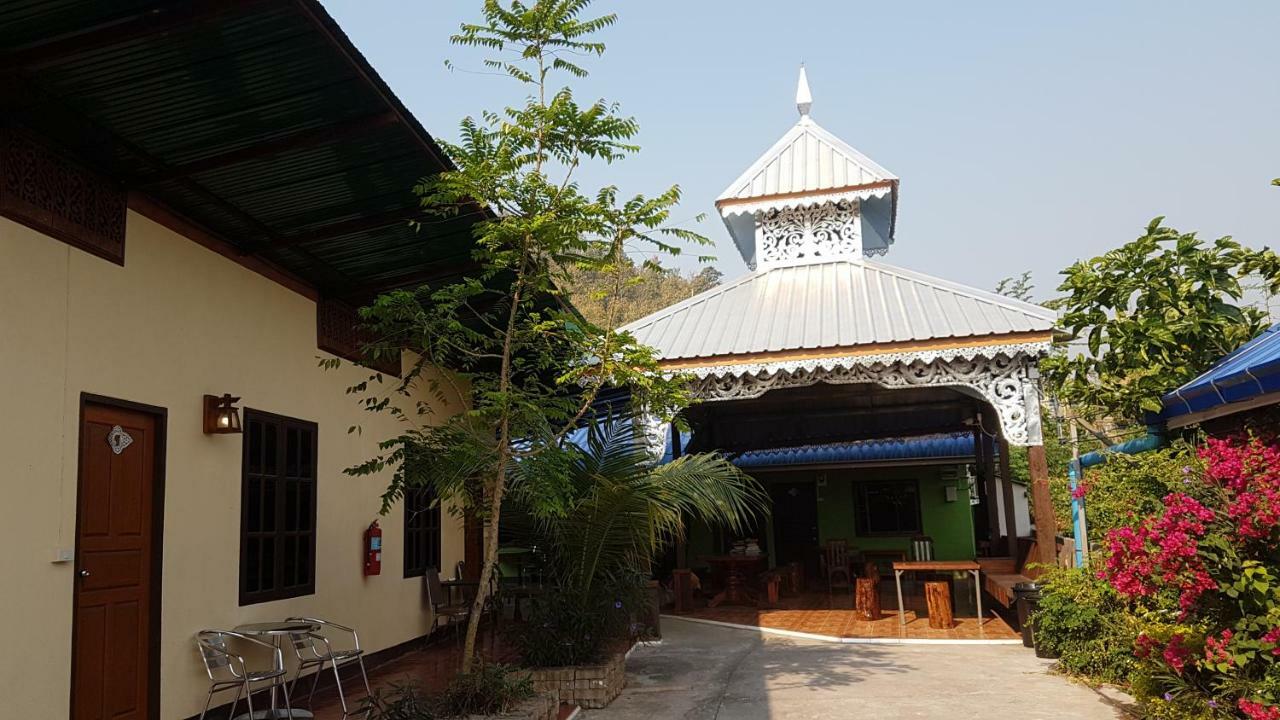 Hotel Boondee House Mae Hong Son Exterior foto